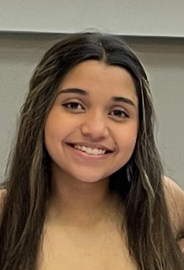 Setter Kiara Arzuaga